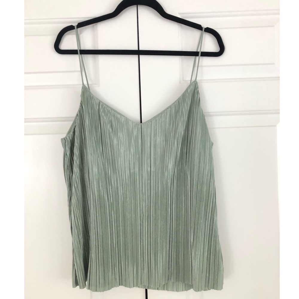 Green Ribbed Texture Spaghetti Strap Top